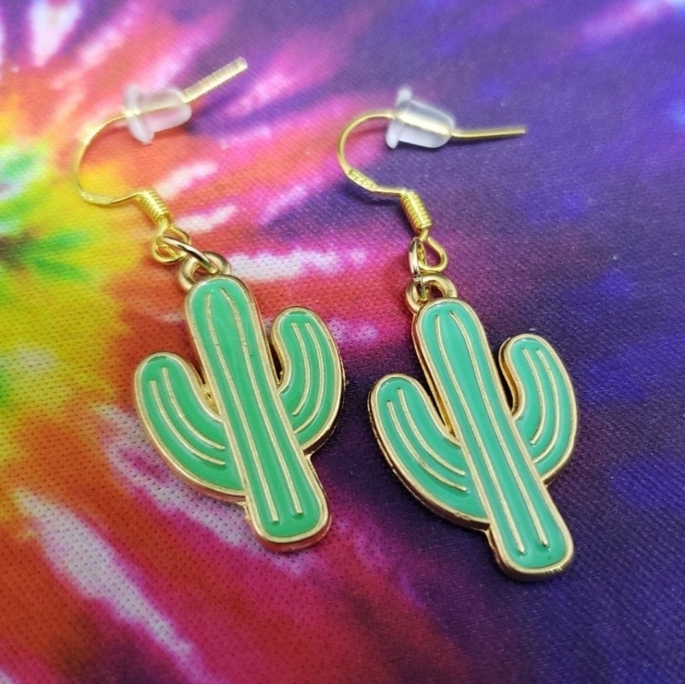 Handmade Mint Green Western Cactus Earrings - Picture 2 of 6